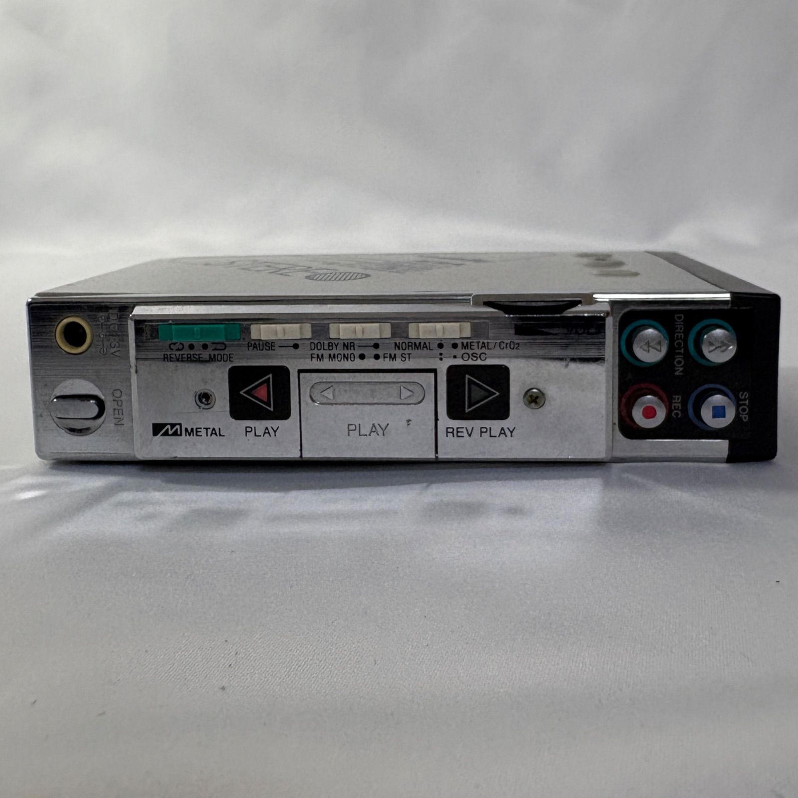 ジャンク】AIWA アイワ HS-J9 CassetteBoy ポータブル ステレオラジオ