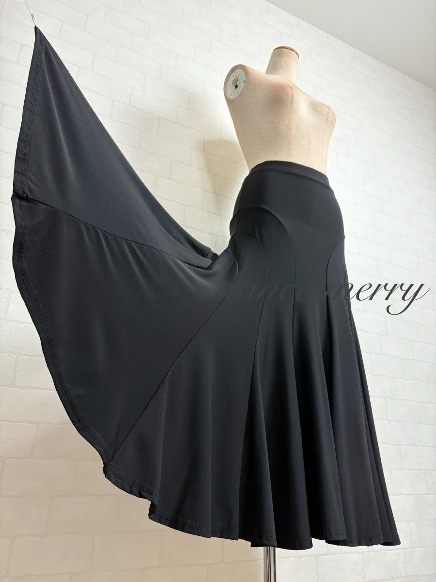 新品 社交ダンス 黒 スカート シンプル レッスン タンゴ ワルツ 2417