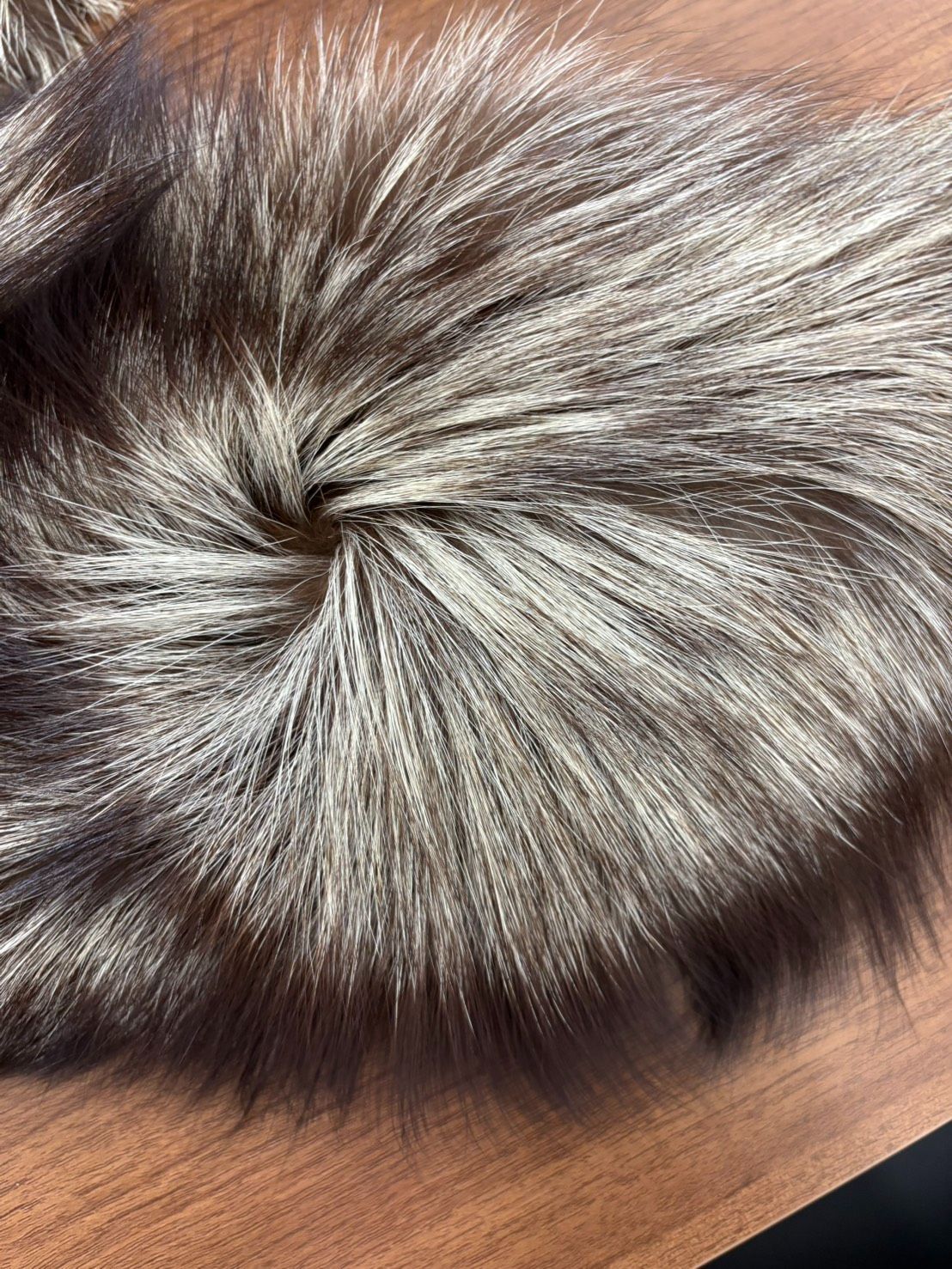 SAGA FOX サガフォックス マフラー ショール 最高級 タグあり - メルカリ