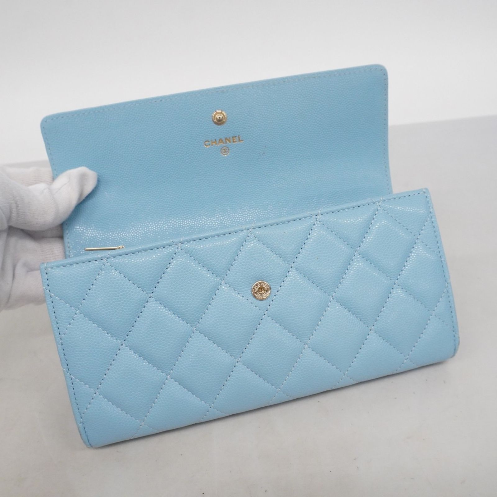 シャネル(Chanel) シャネル 長財布 マトラッセ キャビアスキン ブルー