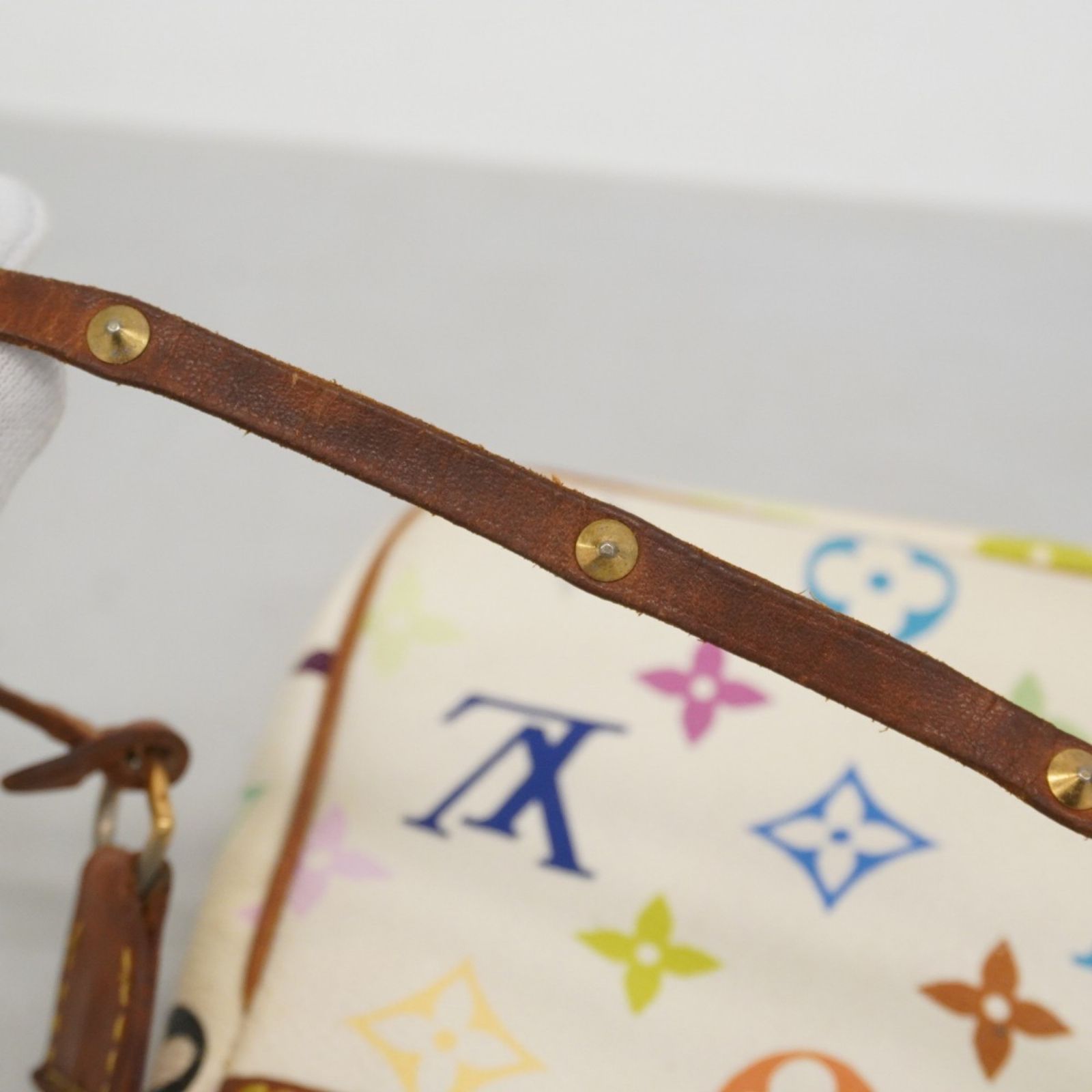 Buy from Japan Easily