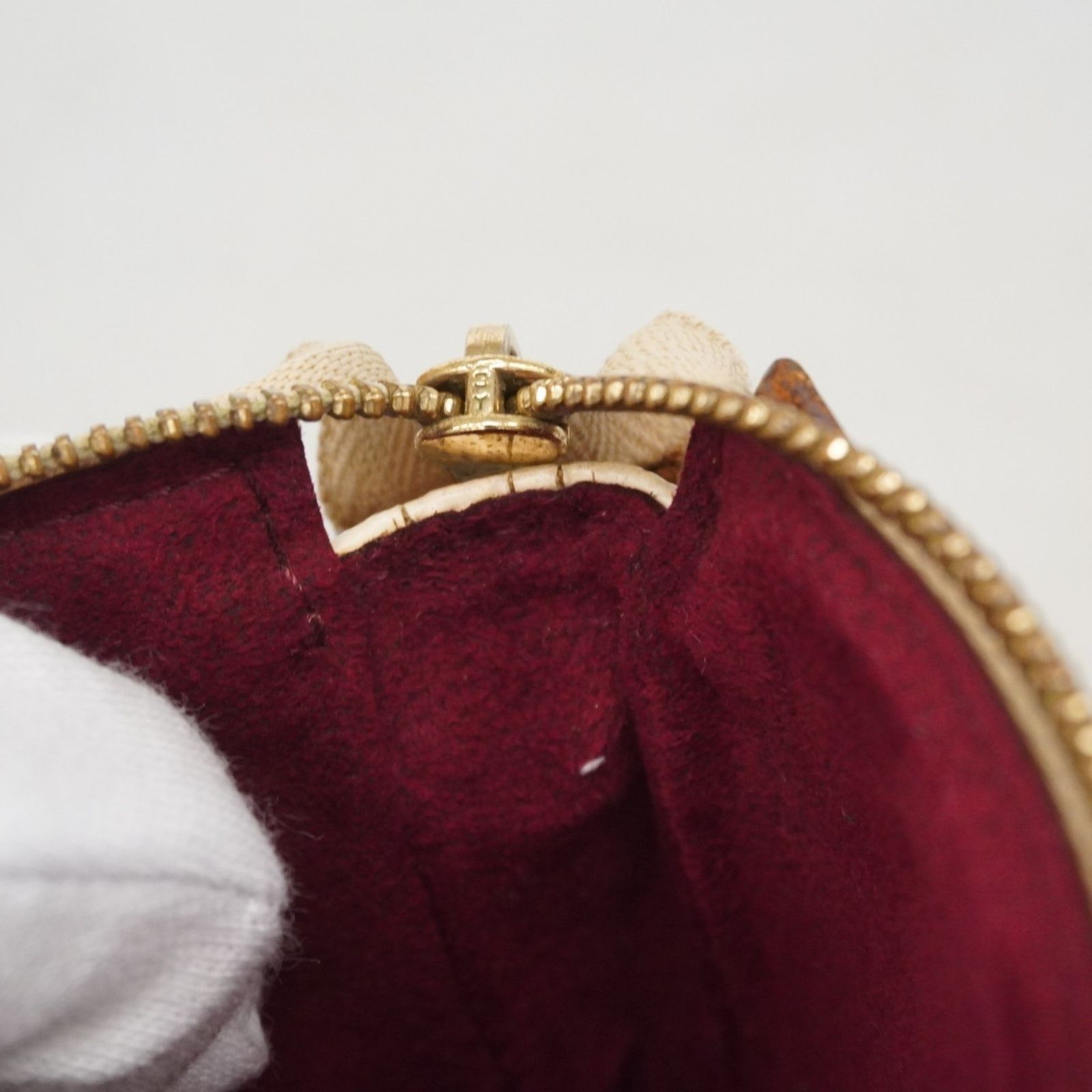 Buy from Japan Easily