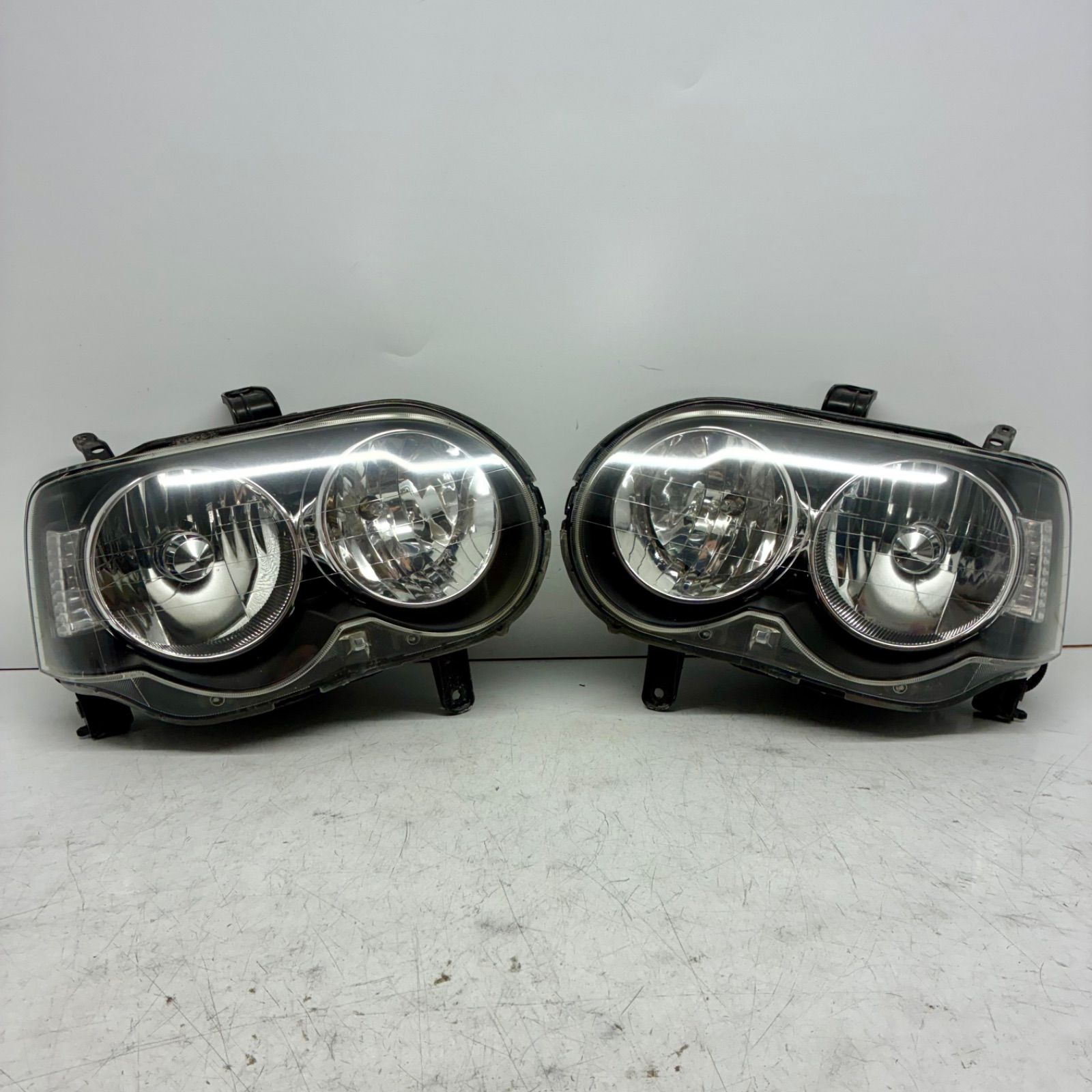 中古品/コーティング済★ムーブカスタム★L150S★前期★ヘッドライト★HID★ Y 良品【コーティング済】L150S L160S ムーヴ カスタム 前期 ヘッド