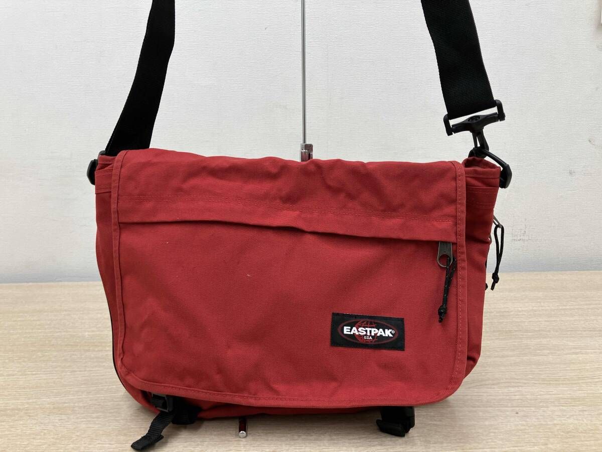 EASTPAK イーストパック ショルダーバッグ メッセンジャーバッグ 赤