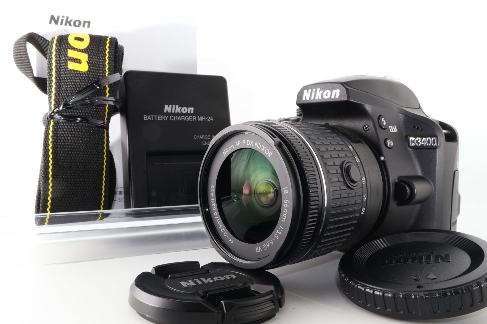 極美品】《 ショット数2139 回》Nikon デジタル一眼レフカメラ D3400