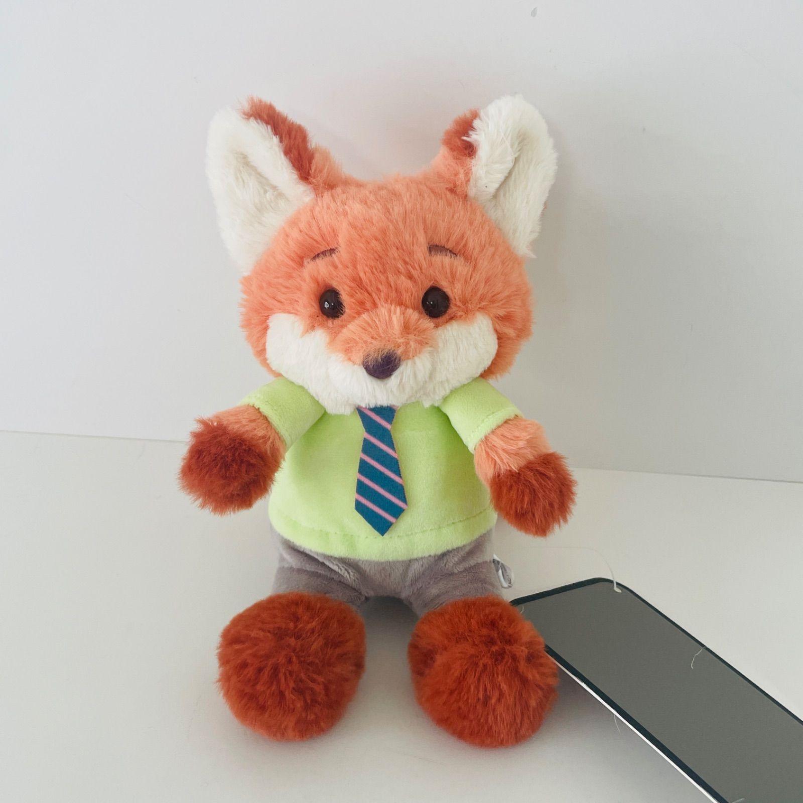 新品】ディズニー ズートピア ZOOTOPIA ニック スマホホルダー