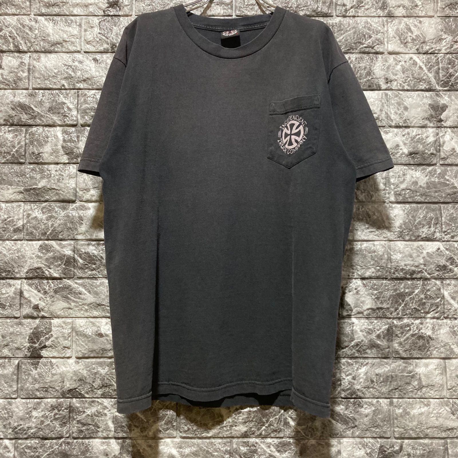 INDEPENDENT Tシャツ インディペンデント BLACK 黒 アイアンクロス