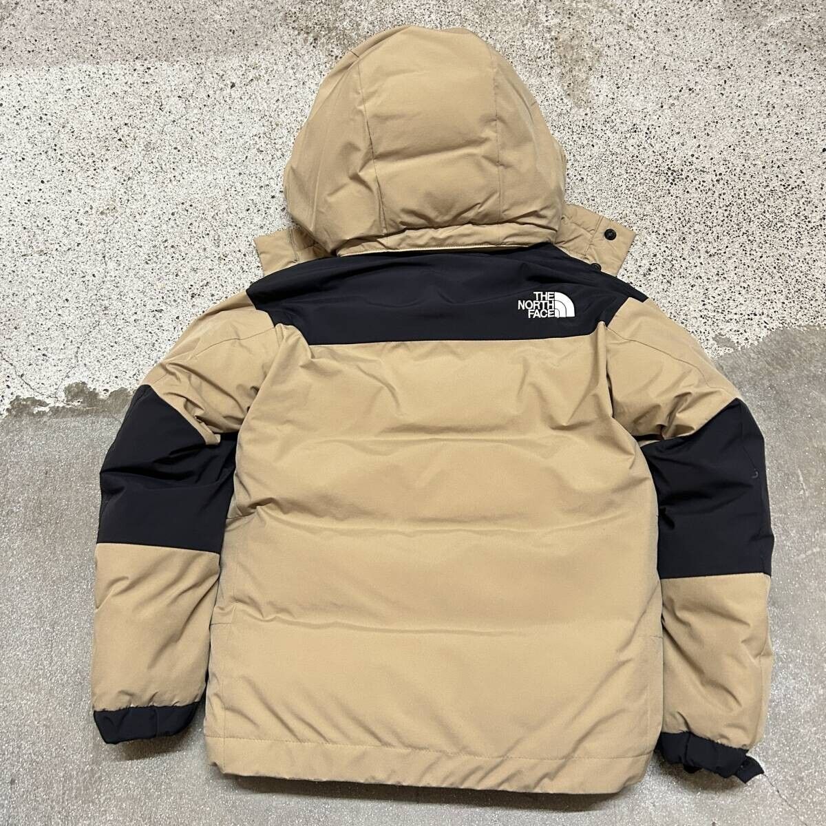 Q22 THE NORTH FACE / ザノースフェイス バルトロライトジャケット 