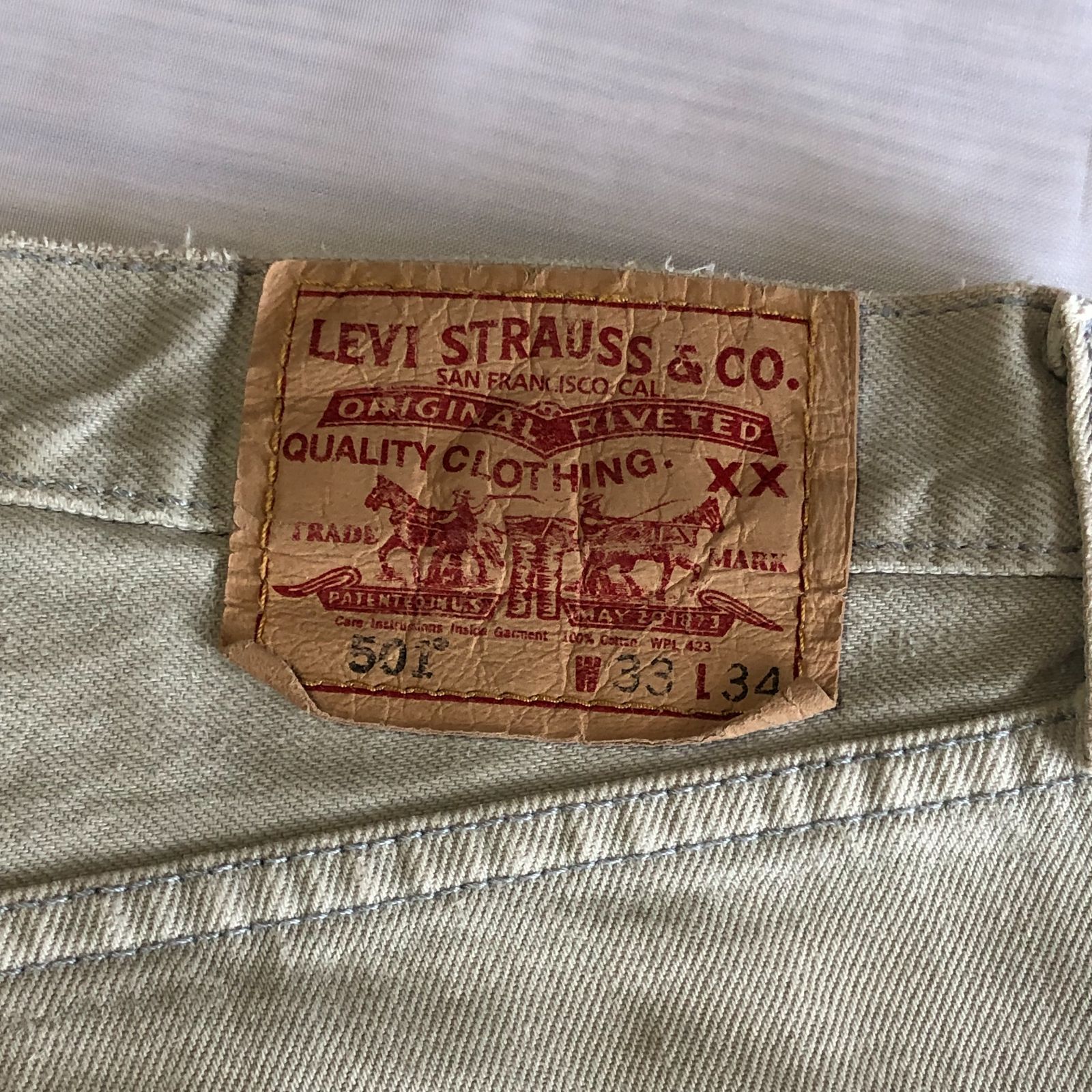 Levi's 501XX】W33 L34 コロンビア製 ボタンフライ デニムパンツ ／薄