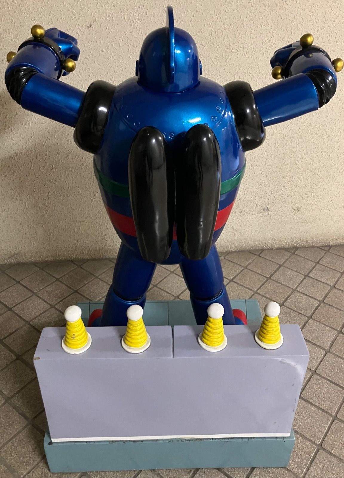 T040 鉄人28号 フィギュア 研究所バージョン レア T040 鉄人28号　フィギュア　研究所バージョン　レア　限定モデル　数量限定　引き取り限定：横浜市 限定モデル 数量限定