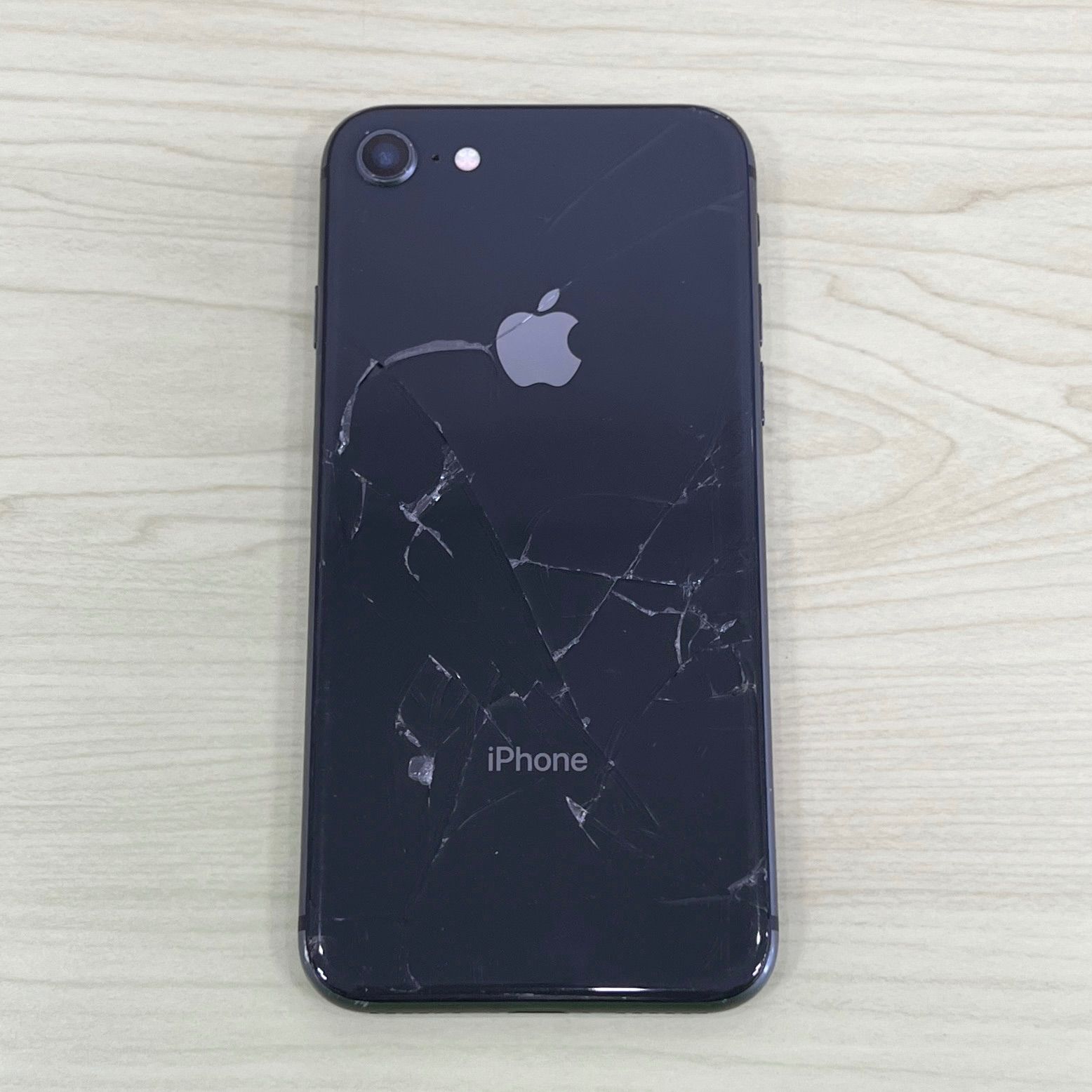 iPhone8 64GB スペースグレイ SIMフリー ジャンク 21762 - メルカリ