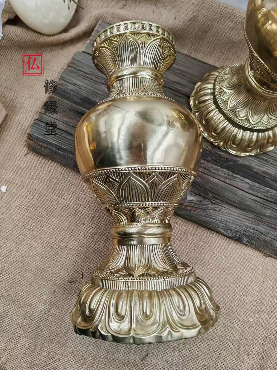 修縁堂】密教法具 真言宗 法器 花瓶 仏教法具 寺院用仏具 - メルカリ