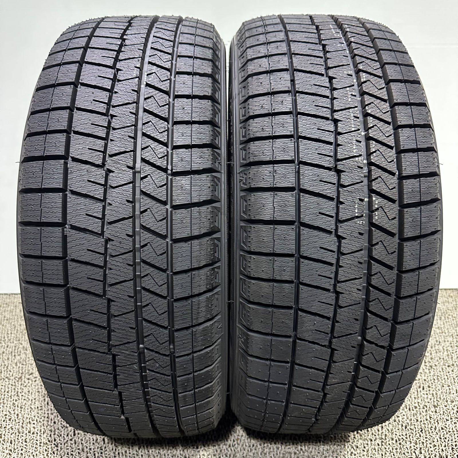 225/45R18 91S 送料無料 4本セット ダンロップ WINTER MAXX 03 