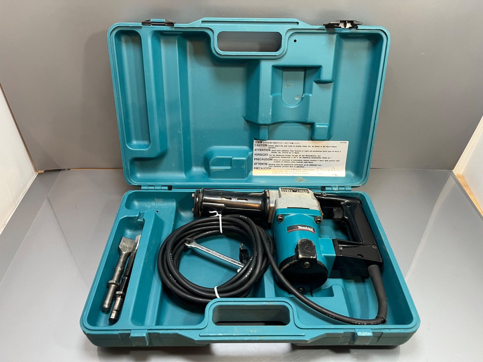 makita マキタ　電動ケレン　HK1810 100V 5.2A 50-60Hz 505W