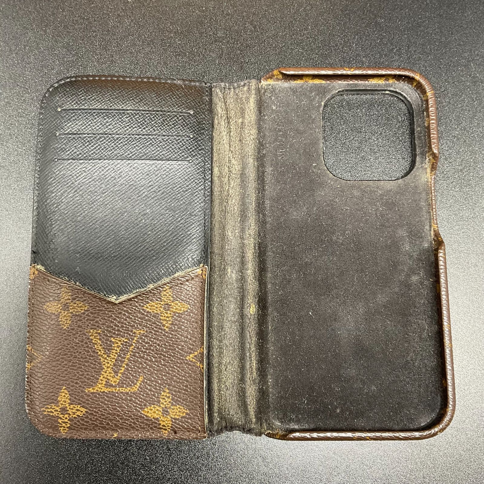 ルイヴィトン モノグラム iPhone14 pro フォリオ ケース B26021550