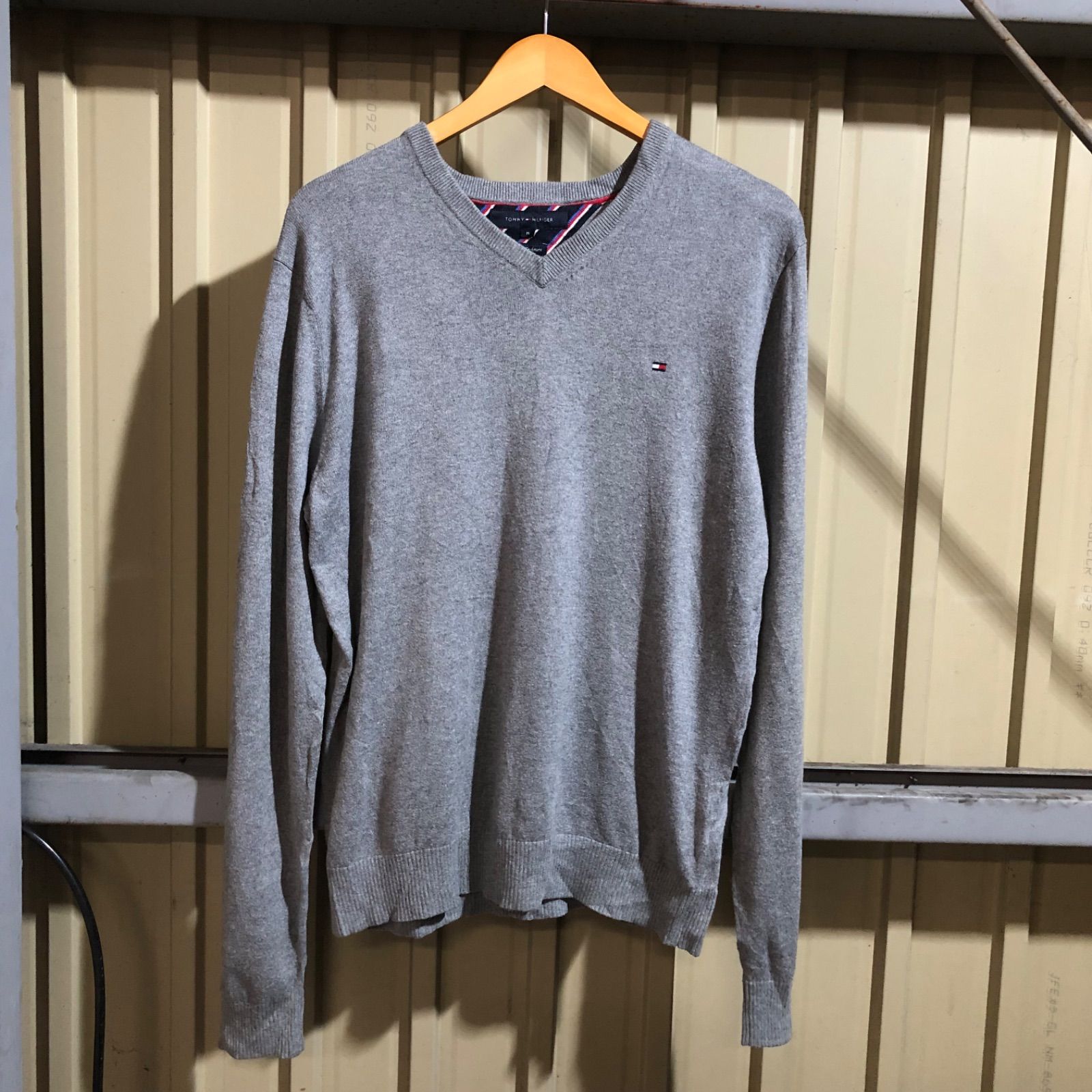 1901 TOMMY HILFIGER セーター グレー M トミーヒルフィガー ニット 