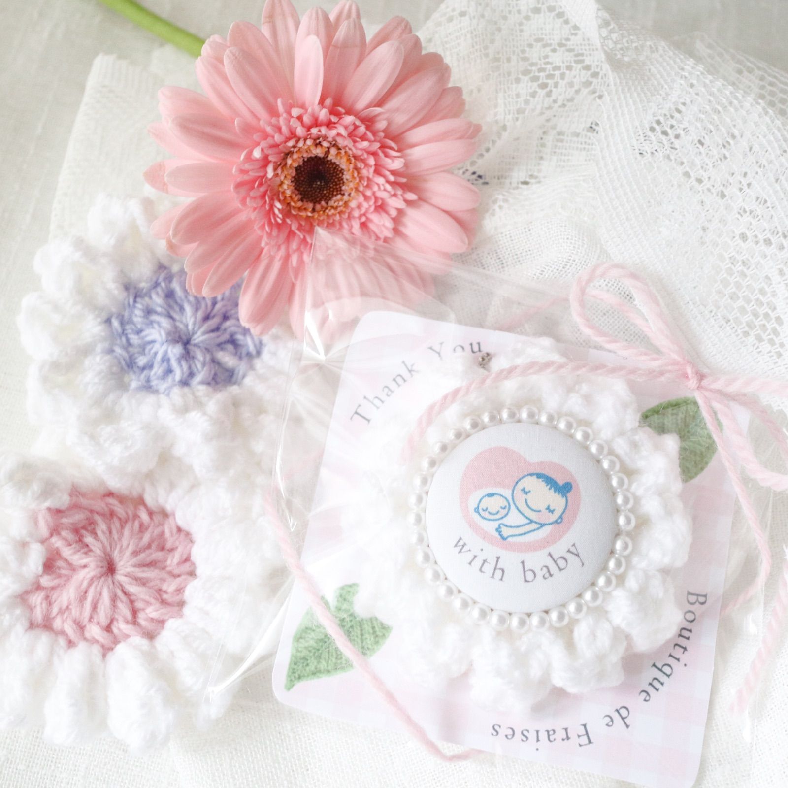 選べる8色♥︎ふわふわ手編みのお花のマタニティマーク 名前入り