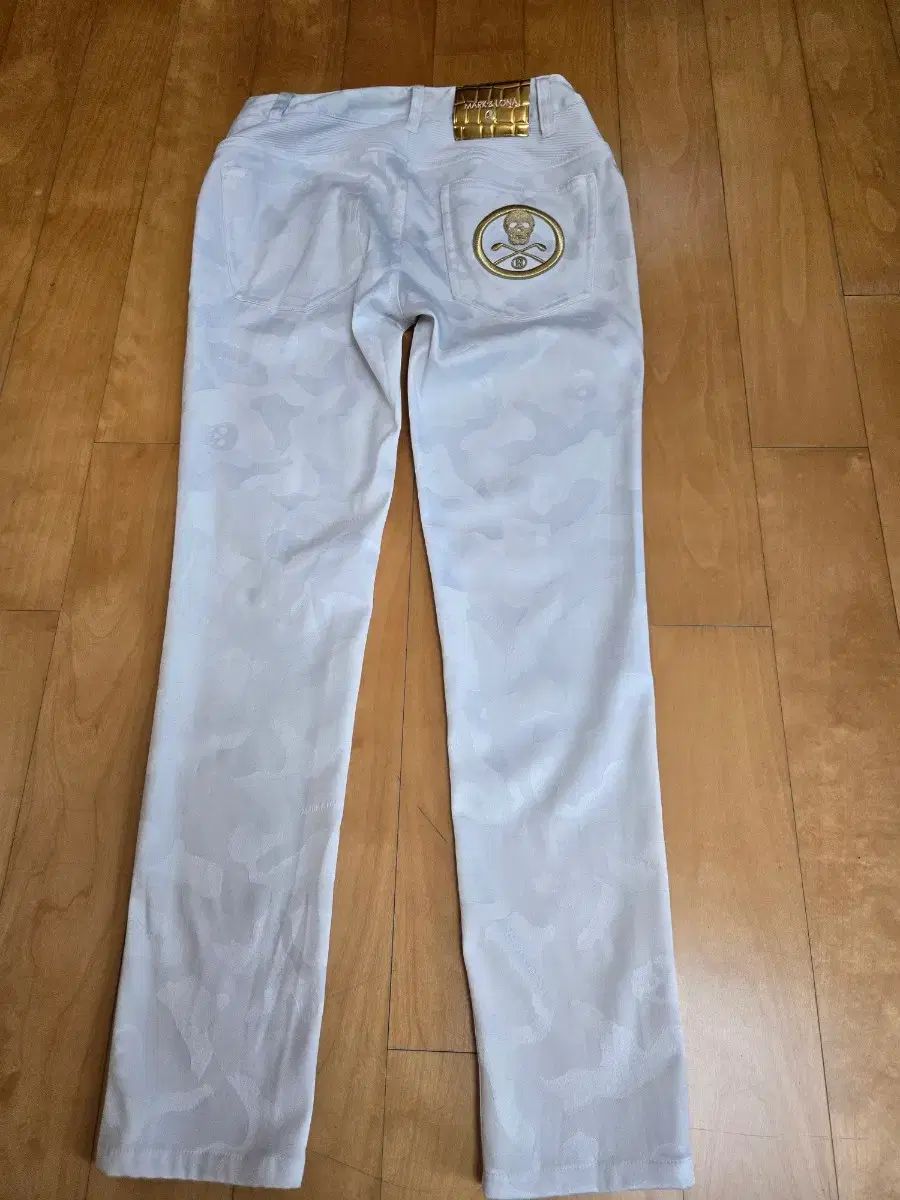 MARK & LONA マークアンドロナ 正規品 迷彩パンツ - メルカリ