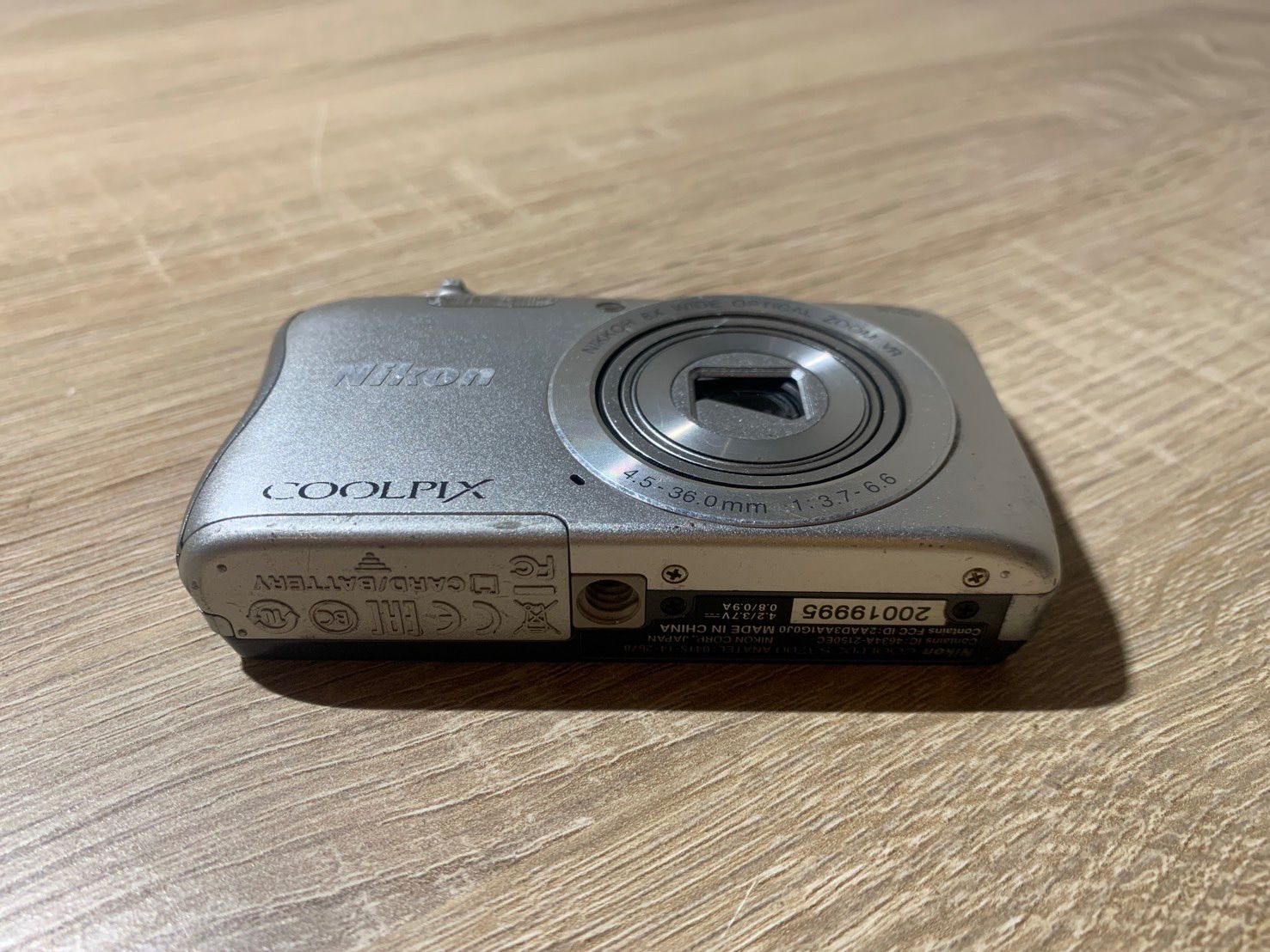 8506 Nikon COOLPIX S3700 シルバー デジカメ - メルカリ