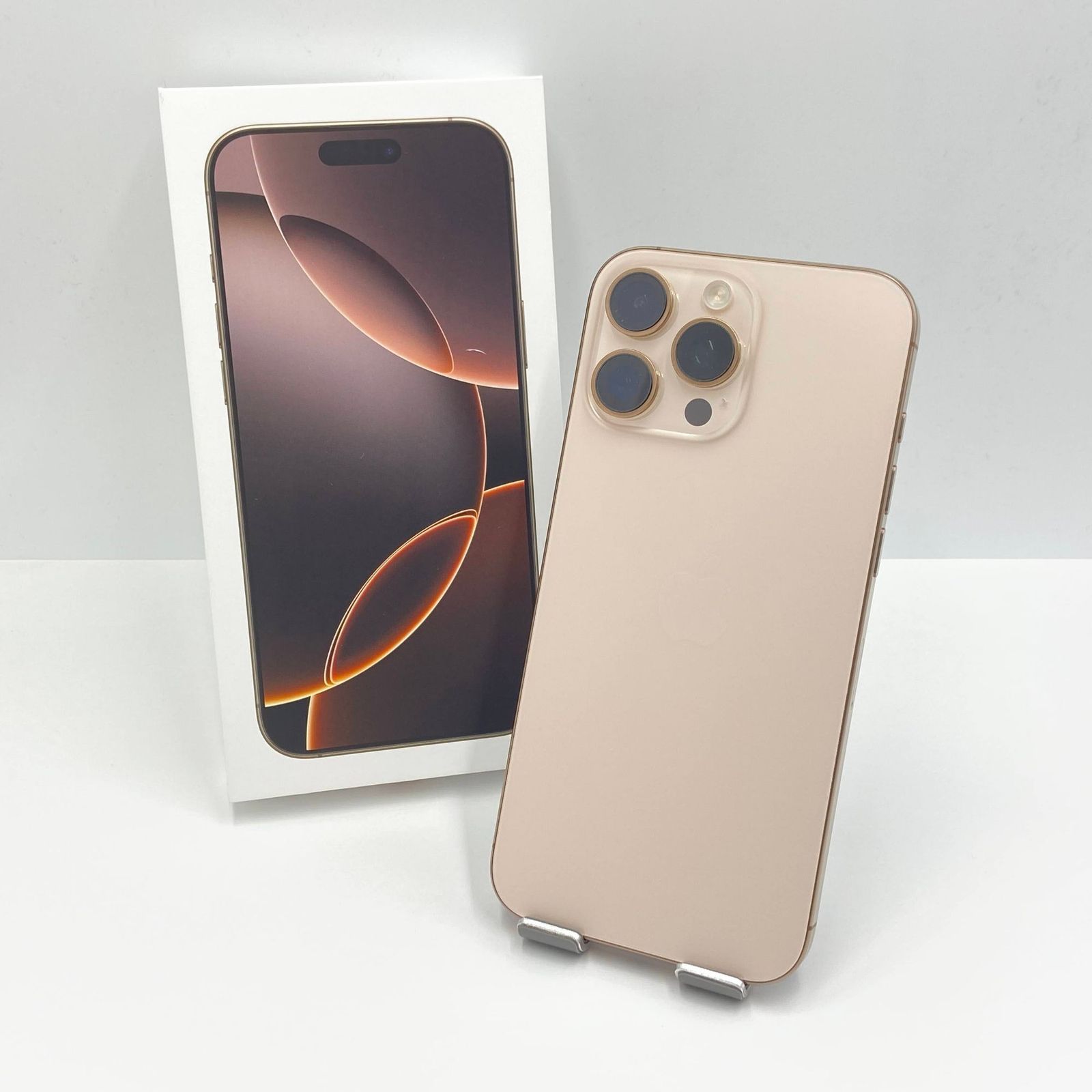 iPhone - 海外版iPhone 16 Pro Max 256GB,美品,バッテリーは100％の