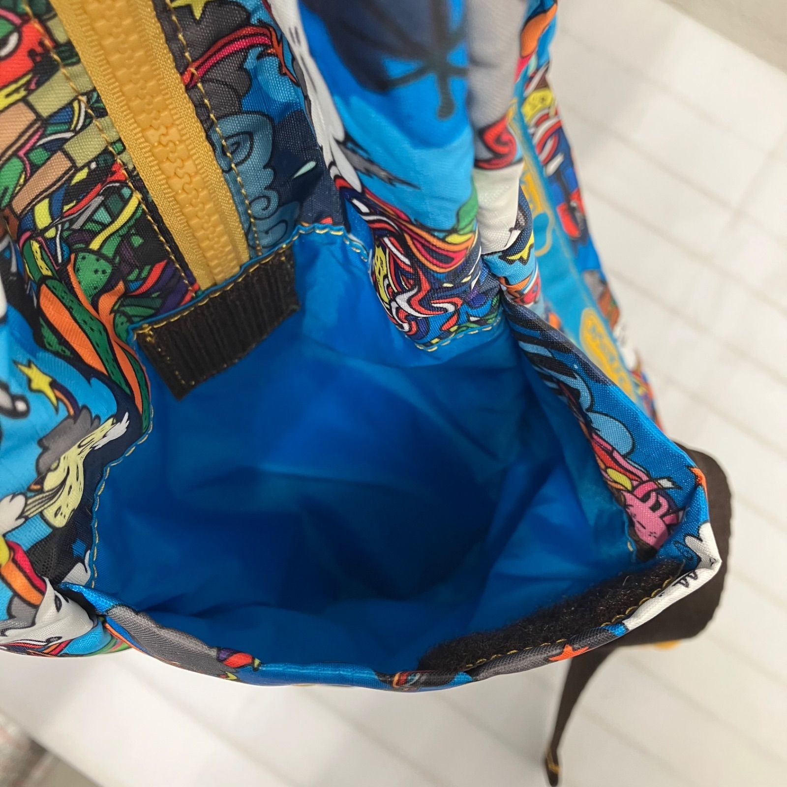 9822 LeSportsac レスポートサック Artist In Residence アーティスト 