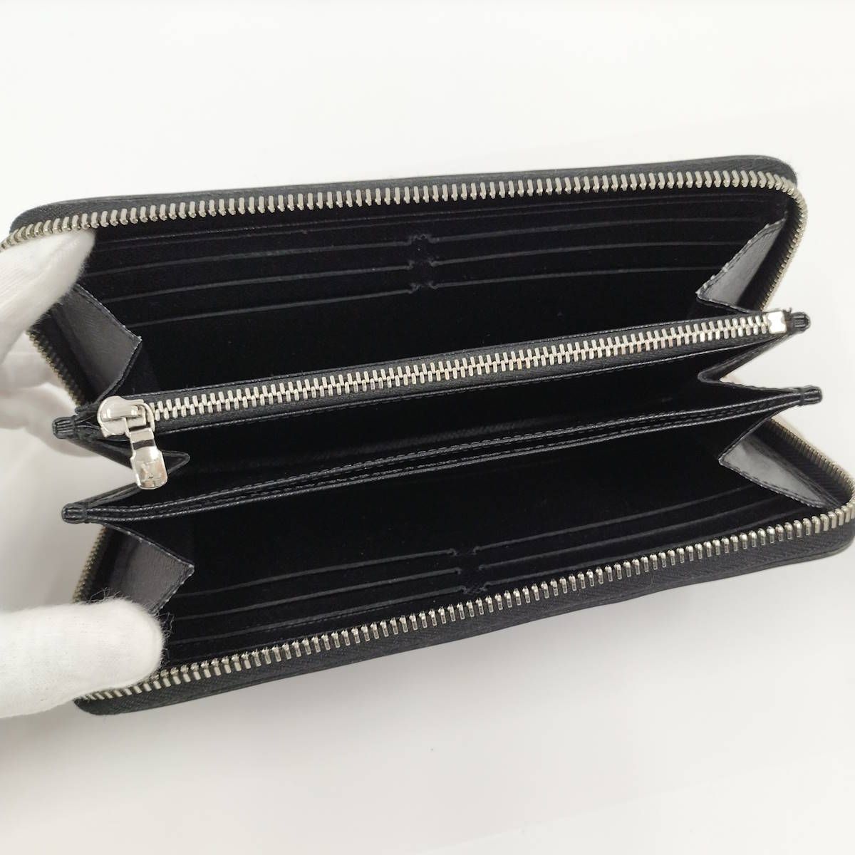 LOUIS VUITTON ジッピーウォレット エピ 長財布 レザー ブラック