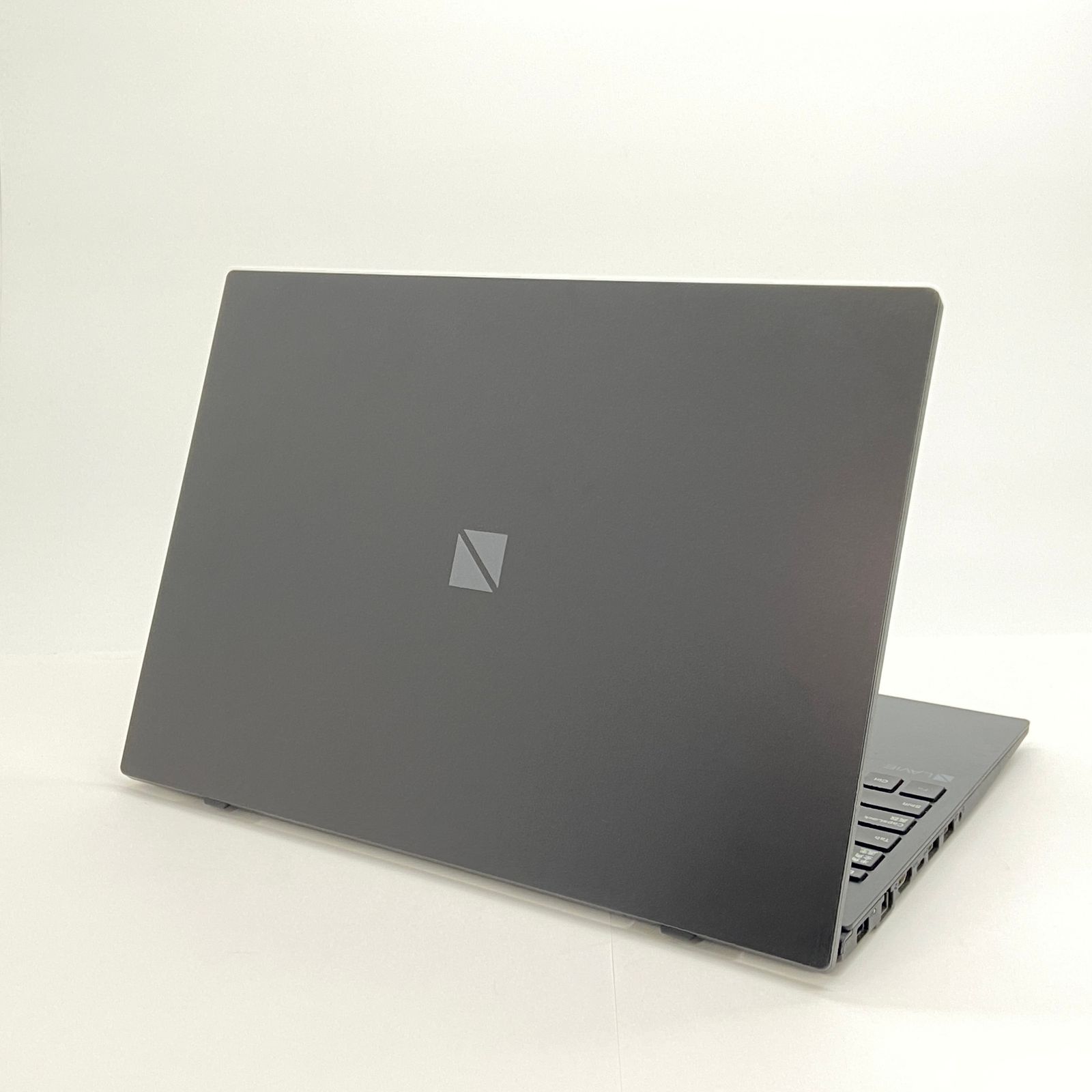 美品！NEC LAVIE PC Core i3 Windows11 NEC LAVIE Core i3 8GB SSD512GB Win11 中古 - メルカリ