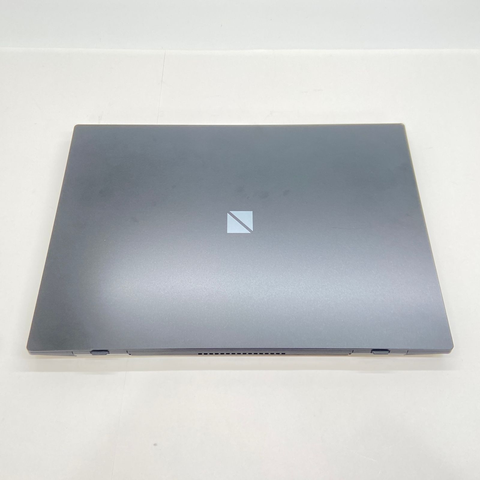 NEC LAVIE Core i3 8GB SSD512GB Win11 中古 - メルカリ