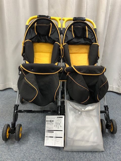 外出・移動用品 クリーニング済み レインカバー付き アップリカ 
