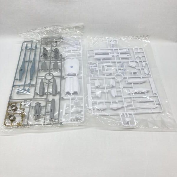 中古】ｷｬﾗﾌﾟ）バンダイ 1/72 VF-25F トルネードメサイアバルキリー