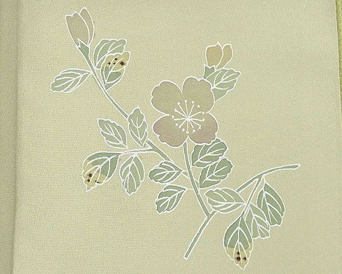 色無地 正絹 加賀友禅 押田正義 身丈152cm 裄丈62.5cm 木瓜 中古 色無地 正絹 加賀友禅 押田正義 身丈152cm 裄丈62.5cm 木瓜 中古