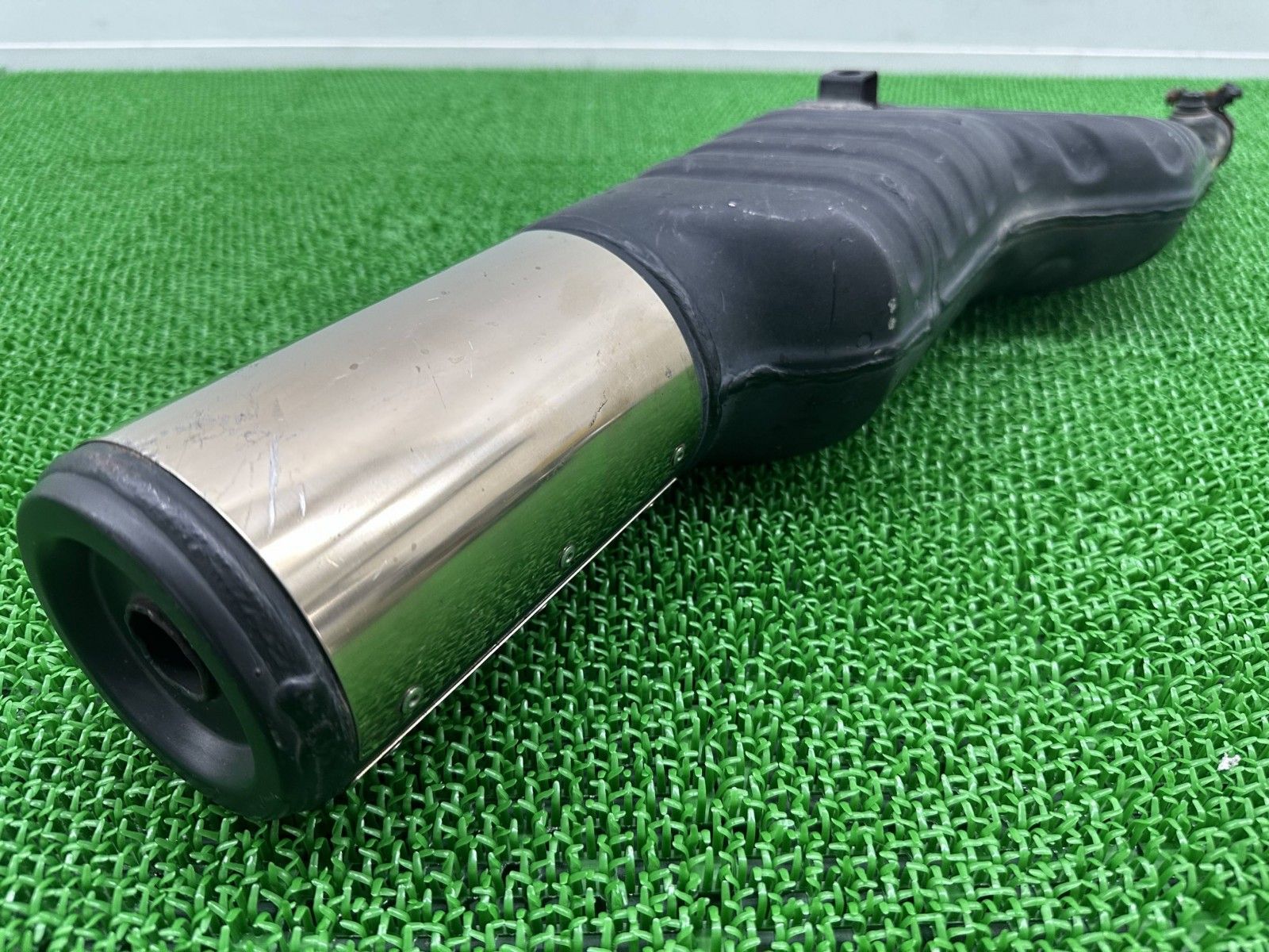 TT250Rレイド サイレンサーマフラー 4GY ヤマハ 純正 中古 RAID 機能的問題なし 品薄 希少品 安心のノーマルマフラー Fv TT250Rレイド サイレンサーマフラー 4GY ヤマハ 純正 中古 RAID 機能的