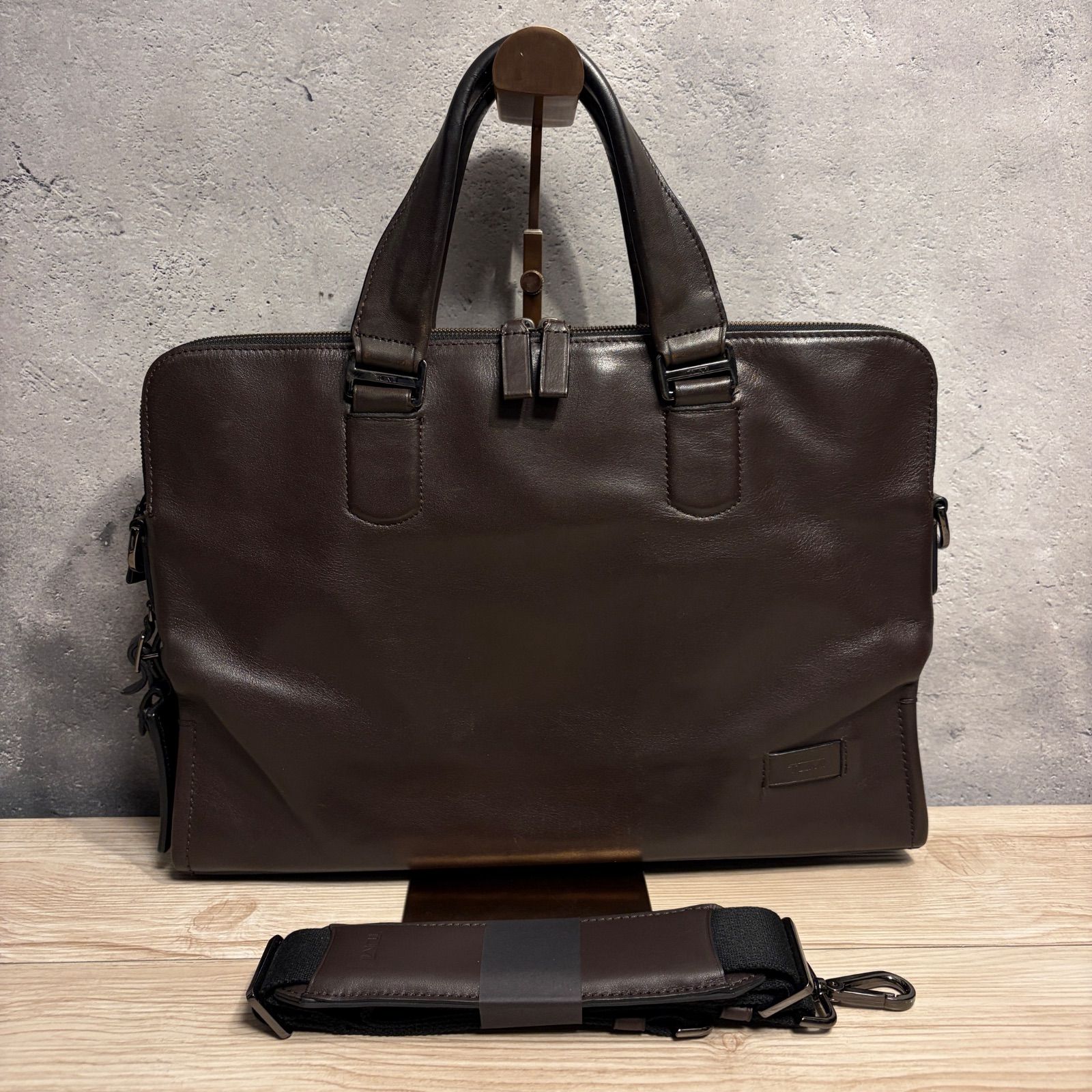 TUMI トゥミ Harrison Seneca Slim Brief 63000B レザー 2WAY ブリーフ