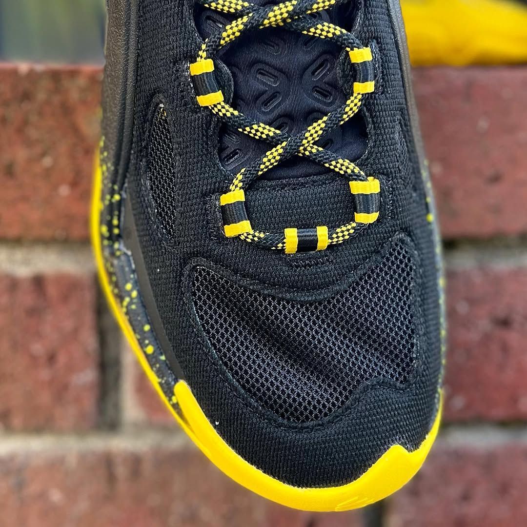 UNDER ARMOUR CURRY 13 'THE CITY' アンダーアーマー カリー 13