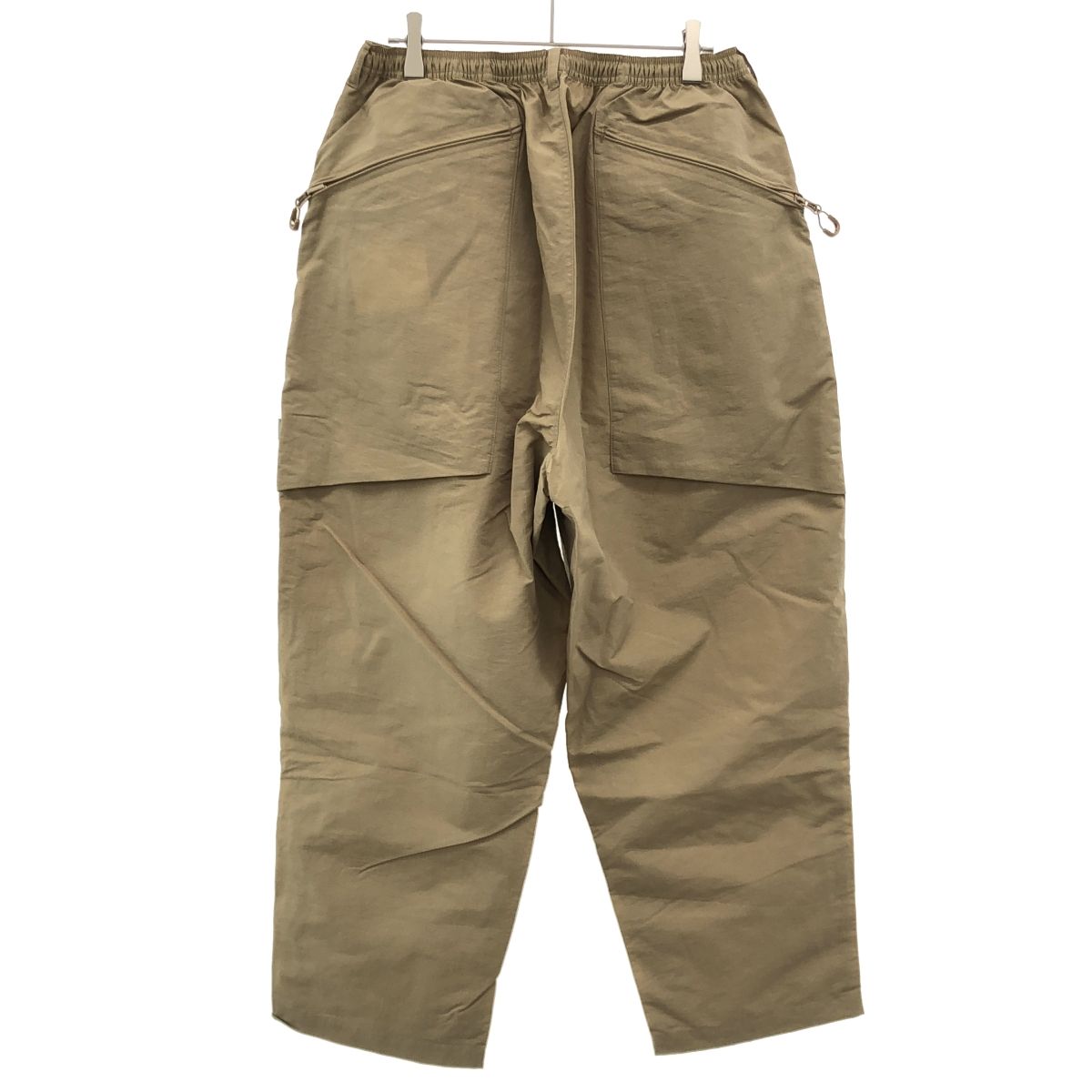 週末値下　CMF OUTDOOR GARMENT ナイロンパンツ　ベージュ COMFY OUTDOOR GARMENT シーエムエフアウトドアガーメント BUG PANTS