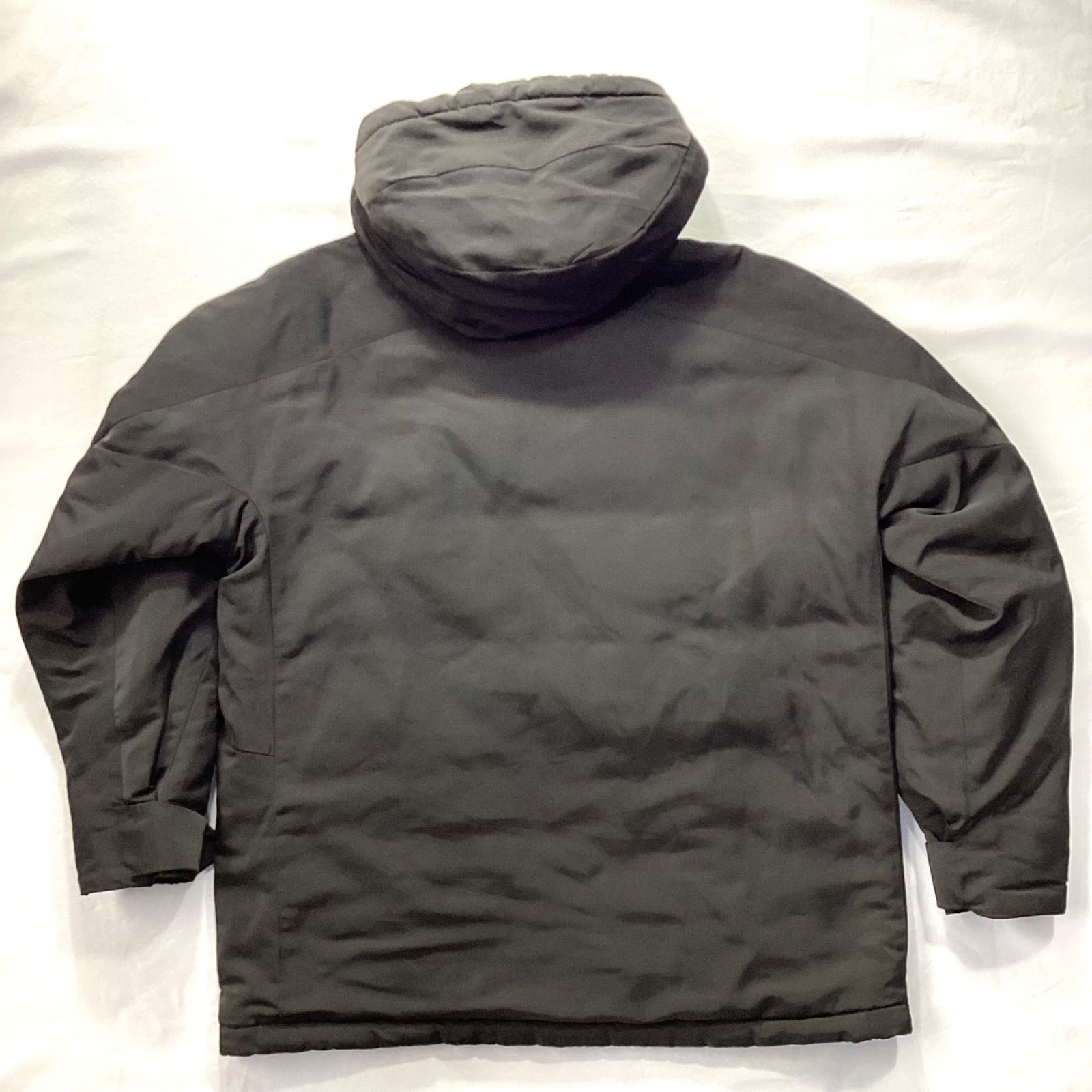 UNIQLO ユニクロ ホワイトマウンテニアリング WHITE MOUNTAINEERING 