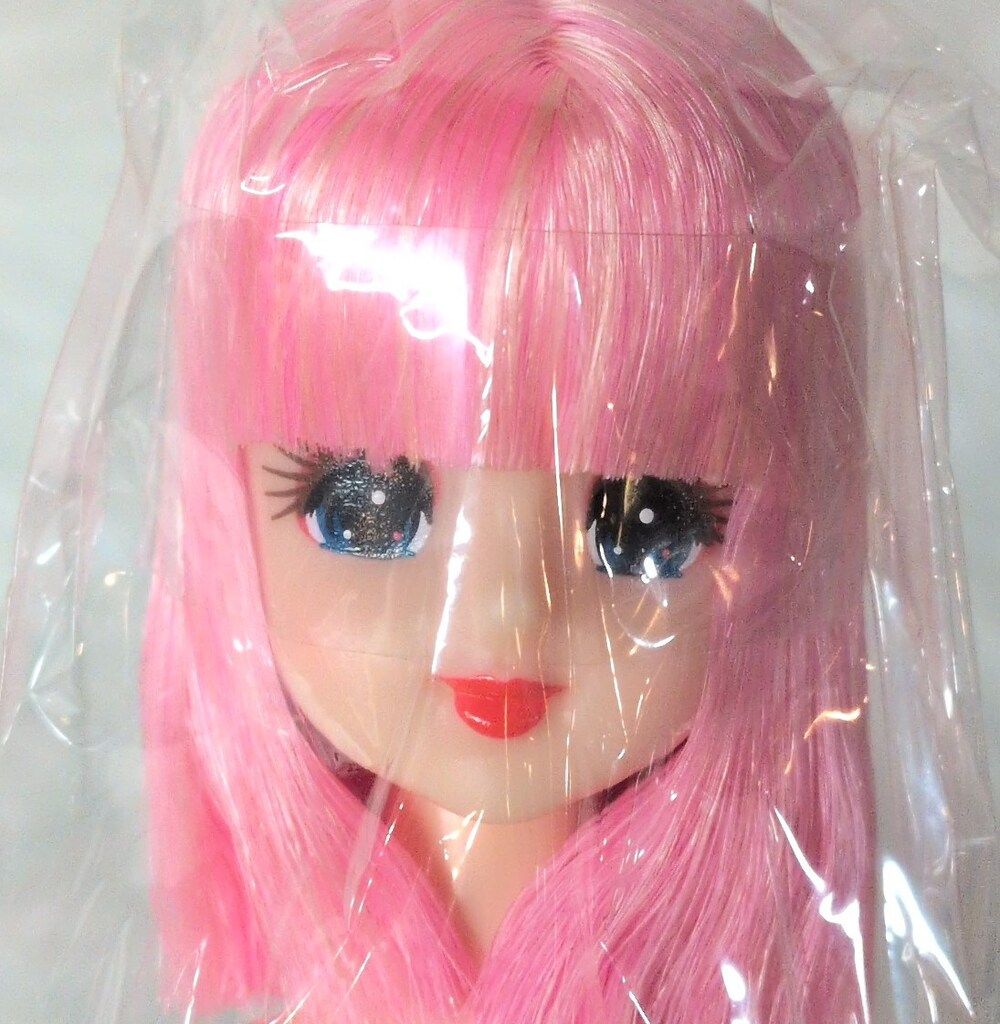 リカちゃんキャッスル マリーン おたのしみドール ピンク 白 リカ