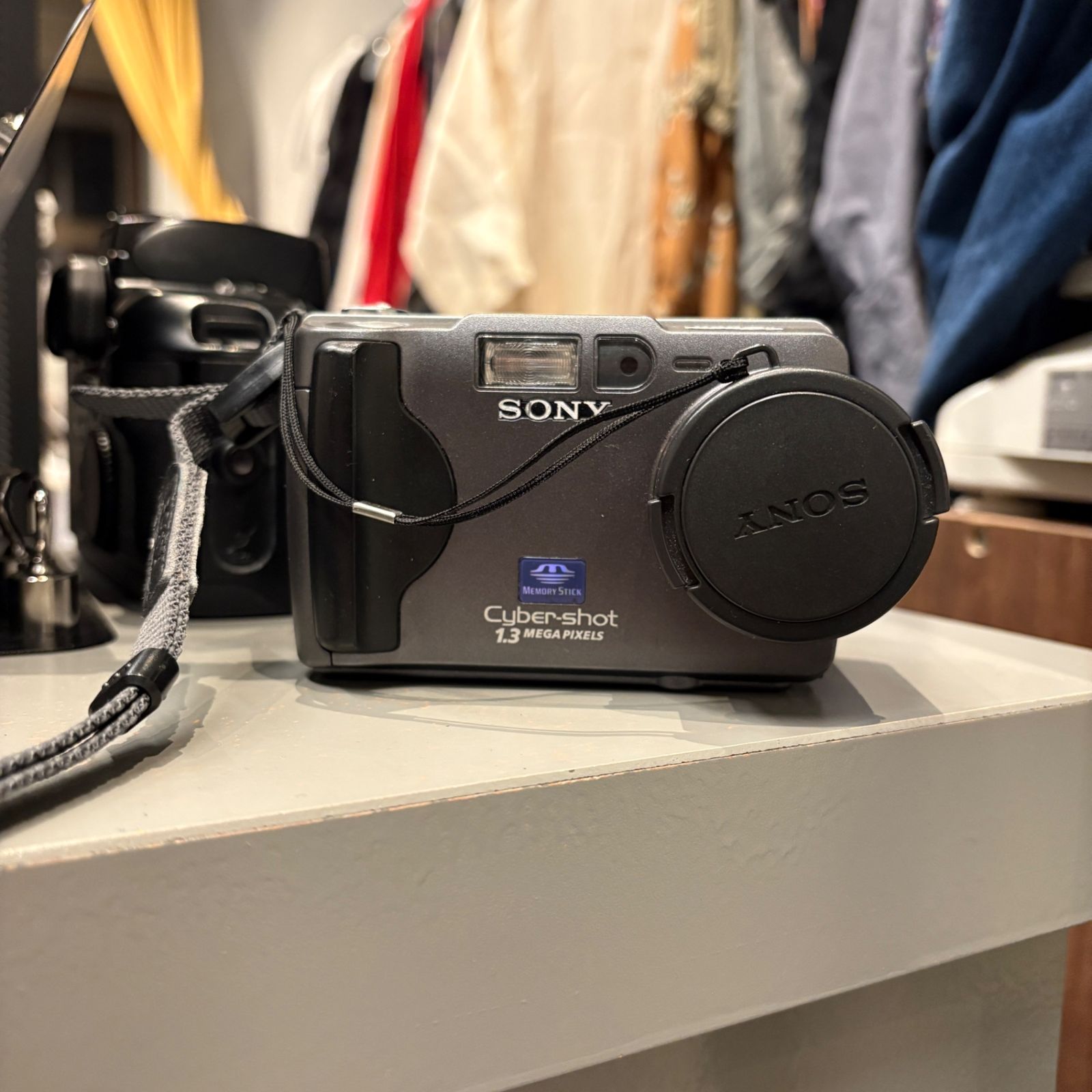 東あずま店 併売品】Sony ソニー サイバーショット Cyber-shot