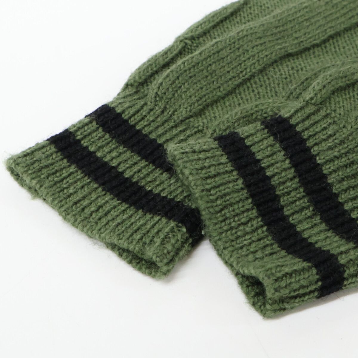 DRIES VAN NOTEN ドリスヴァンノッテン ｶｰｷ×ﾌﾞﾗｯｸ ｳｰﾙ Vﾈｯｸ ｹｰﾌﾞﾙﾆｯﾄ