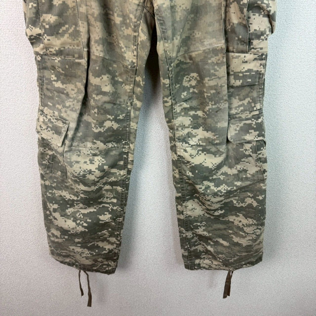 UCP デジタルカモ 迷彩 カーゴパンツ グレー SMALL-REGULARサイズ