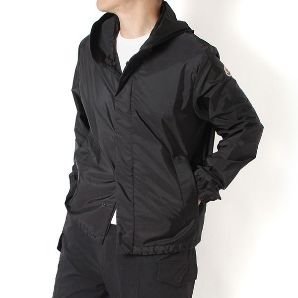 26SSモデル モンクレール MONCLER GRANDANS ワッペン付き ナイロン