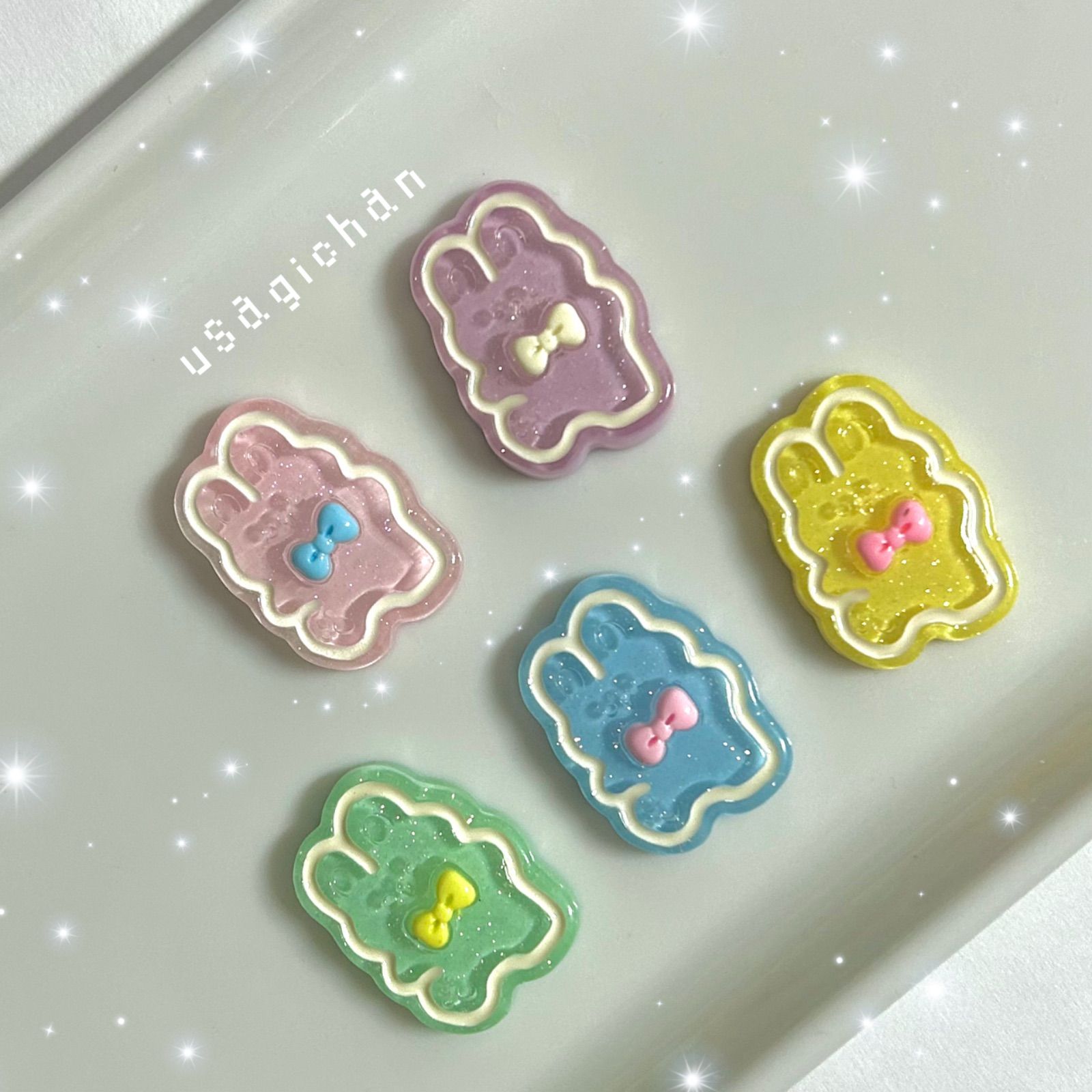 1セット 5個入り 125円 うさぎちゃん デコパーツ ホイップ ホイップ