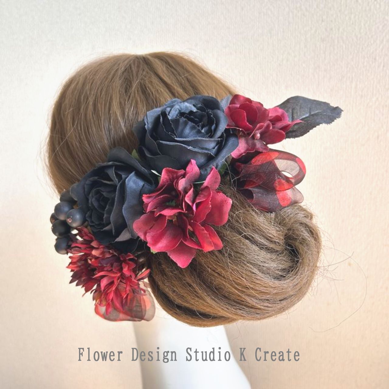 黒い薔薇とドットリボンのヘッドドレス 髪飾り 赤 黒 黒い薔薇 ドット 水玉