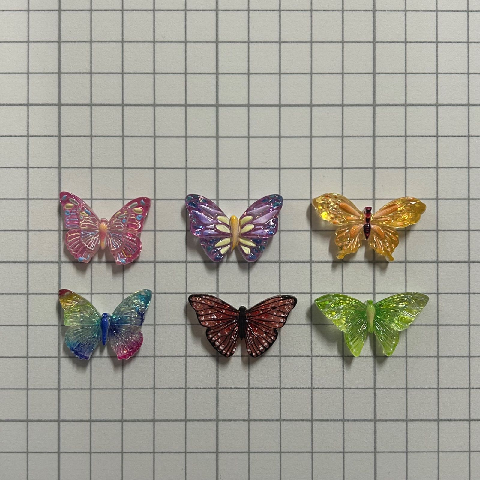 1セット 6個入り 150円 蝶🦋 デコパーツ ホイップ ホイップデコ