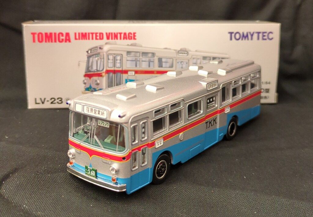 トミーテック TOMICA LIMITED VINTAGE 日野RB10型 東急バス (旧色) LV