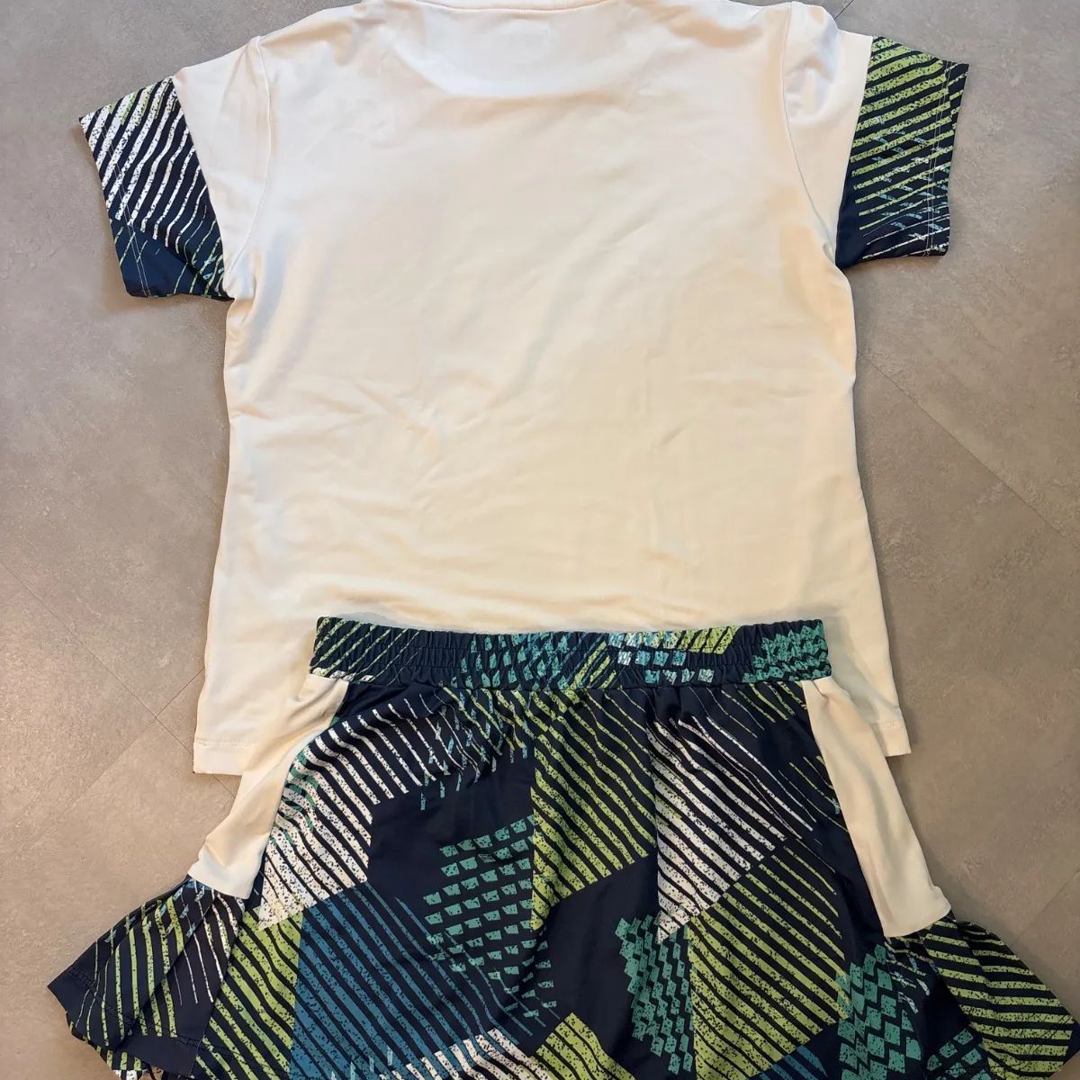 Admiral アドミラル テニスウェア 上下セット Mサイズ - メルカリ