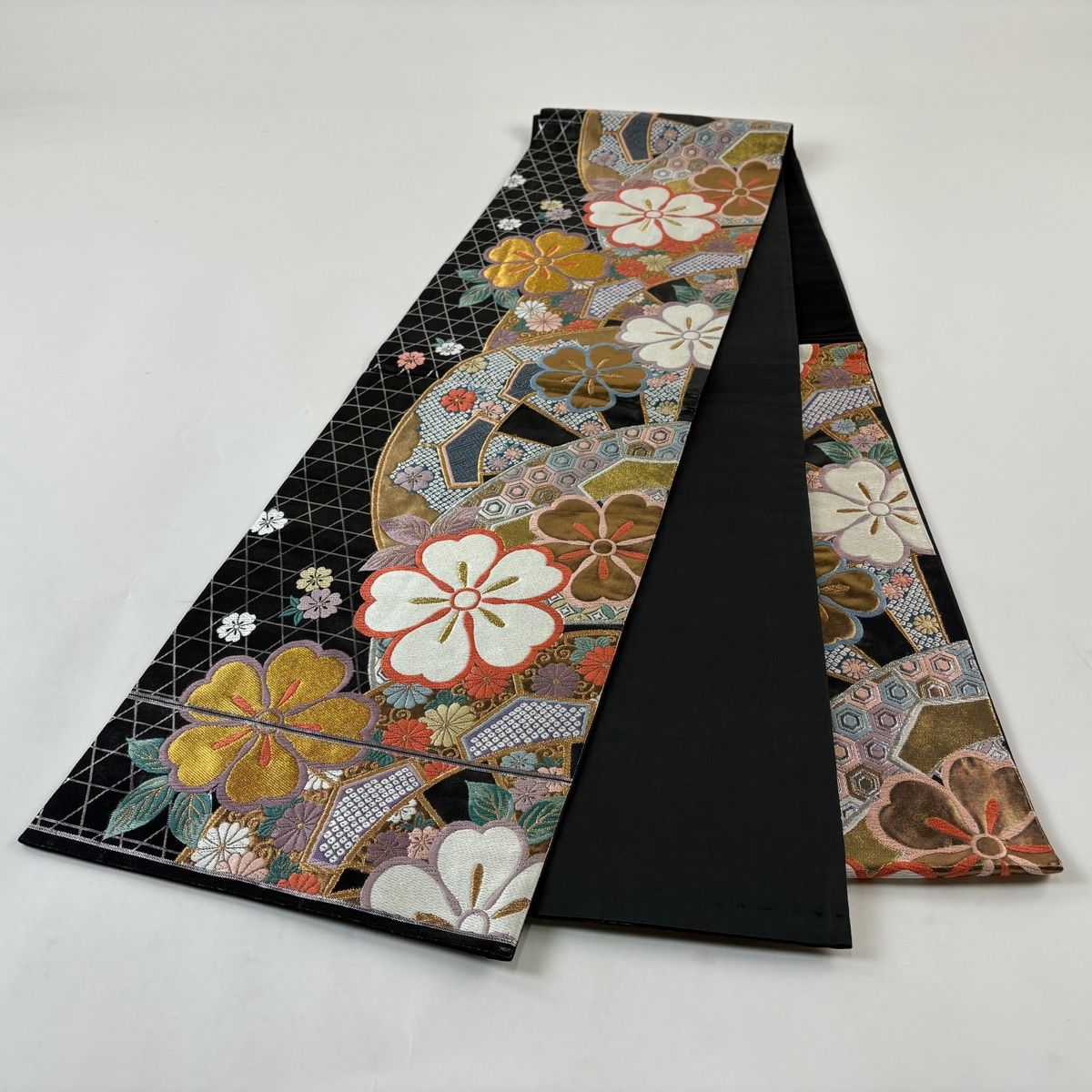 美品】 袋帯 秀品 関西仕立て 桜 源氏香 金銀糸 箔 黒 六通 正絹