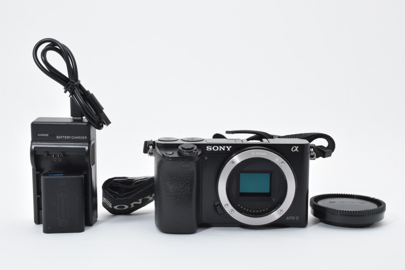 SONY α6000 ILCE-6000 ボディ【良品】シャッター数16,389回 #2758205