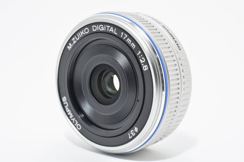 実用美品】Olympus オリンパス M.ZUIKO DIGITAL 17mm 2.8 シルバー AF