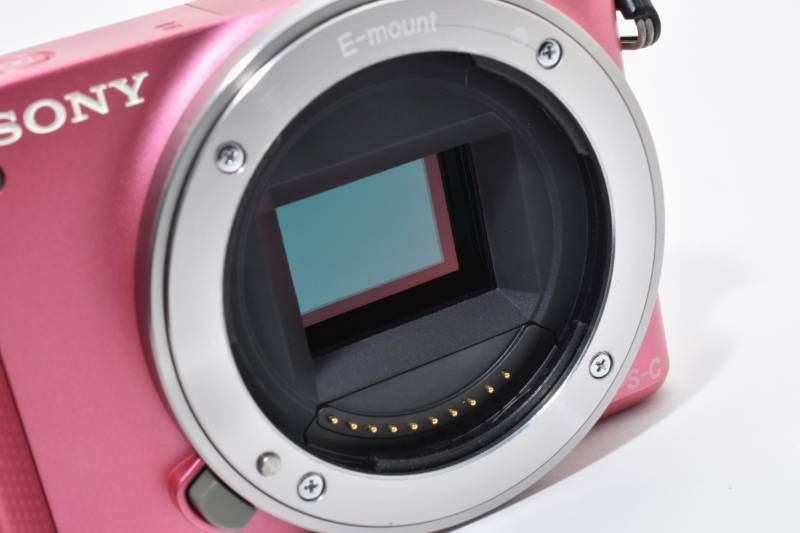 実用光学美品】Sony ソニー NEX-3N ボディ ピンク シャッター数7687枚